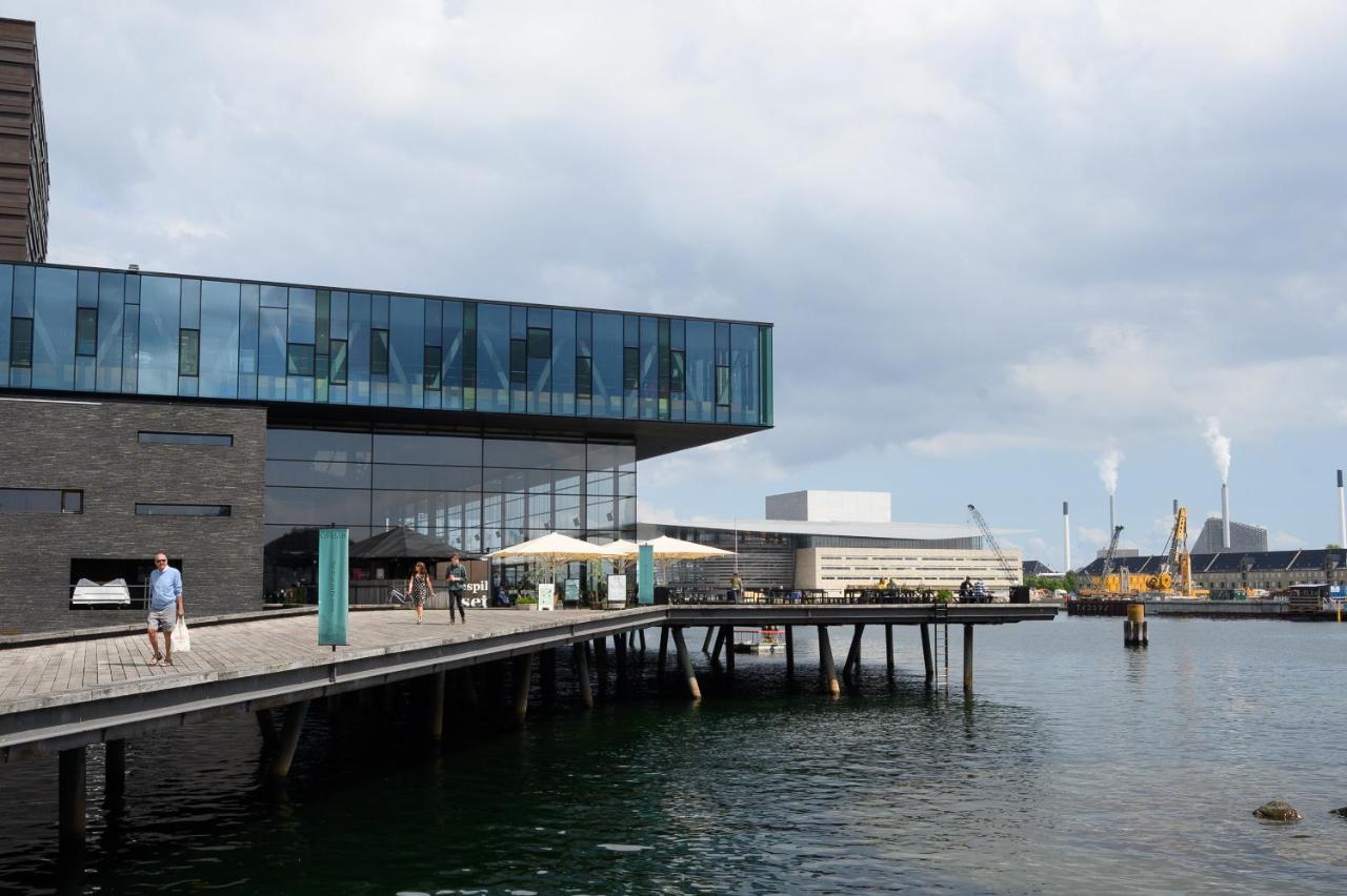 Sanders Stage - Enchanting Four-Bedroom Apartment Near Nyhavn โคเปนเฮเกน ภายนอก รูปภาพ