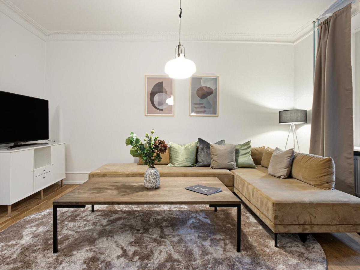 Sanders Stage - Enchanting Four-Bedroom Apartment Near Nyhavn โคเปนเฮเกน ภายนอก รูปภาพ